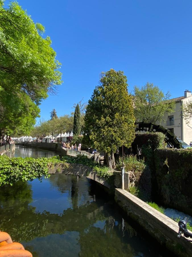 Cote Court Bed & Breakfast LʼIsle-sur-la-Sorgue Eksteriør bilde