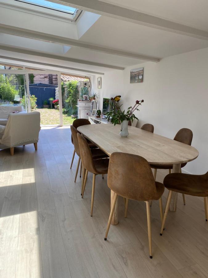 Cote Court Bed & Breakfast LʼIsle-sur-la-Sorgue Eksteriør bilde